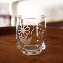 Laden Sie das Bild in den Galerie-Viewer, Trinkglas mit Name